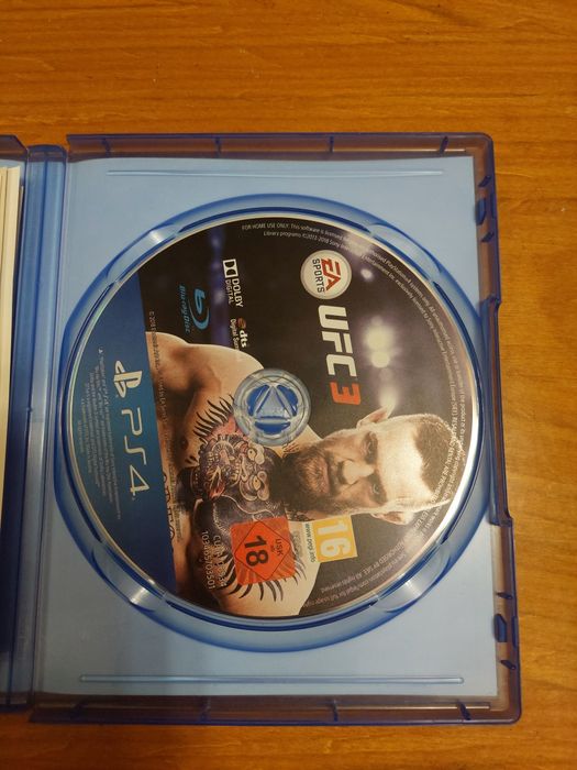 PS4 - Jogo UFC 3
