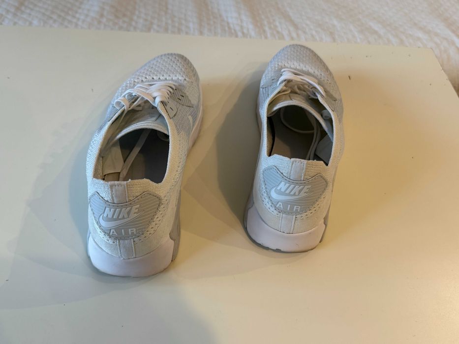 Nike Buty Air Max 90 Ultra 2.0 Flyknit białe