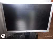 Monitor LG używany