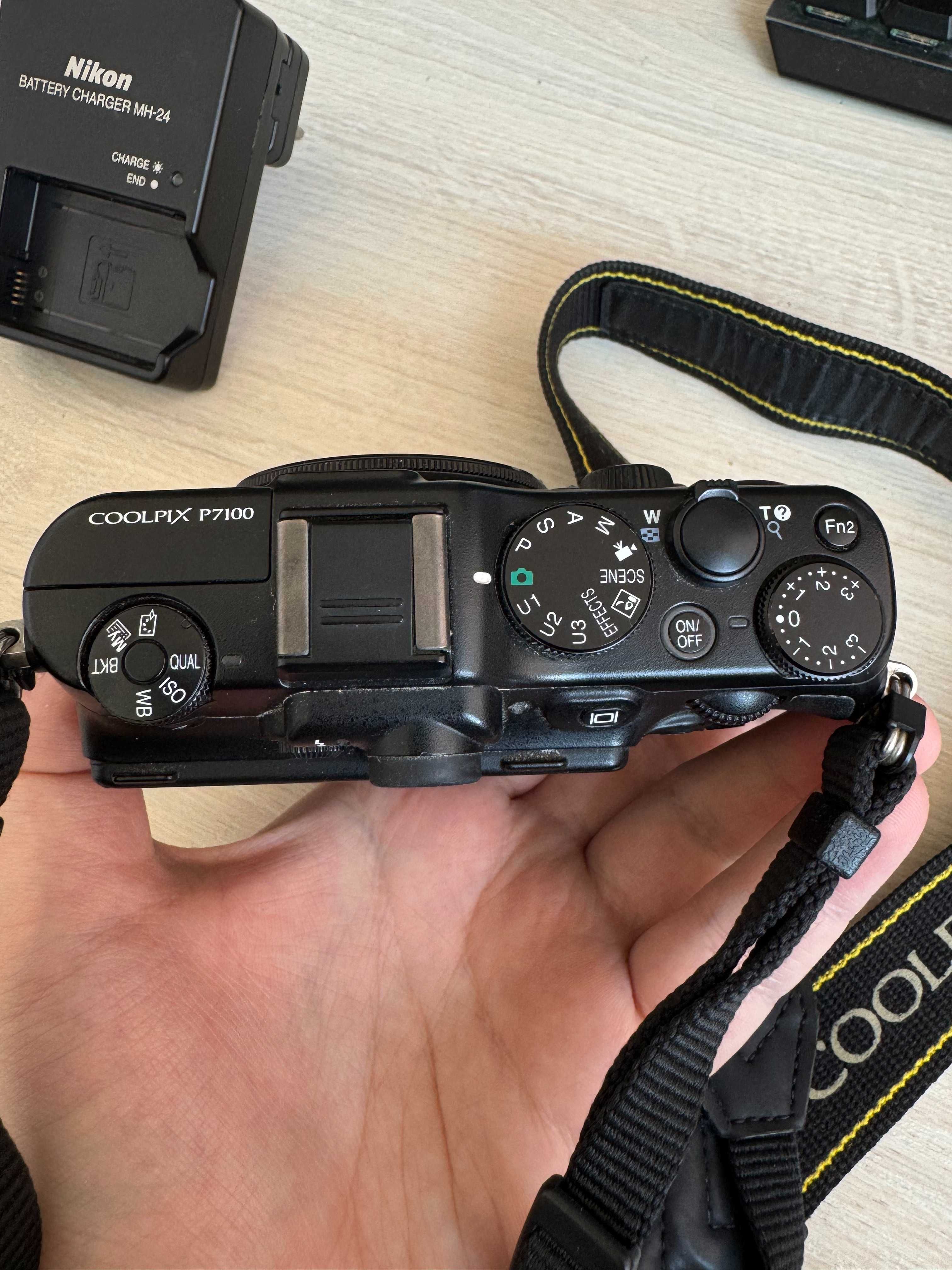 Nikon COOLPIX P7100