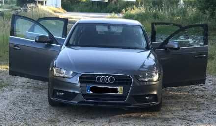 vendo audi A4 2.0 tdi
