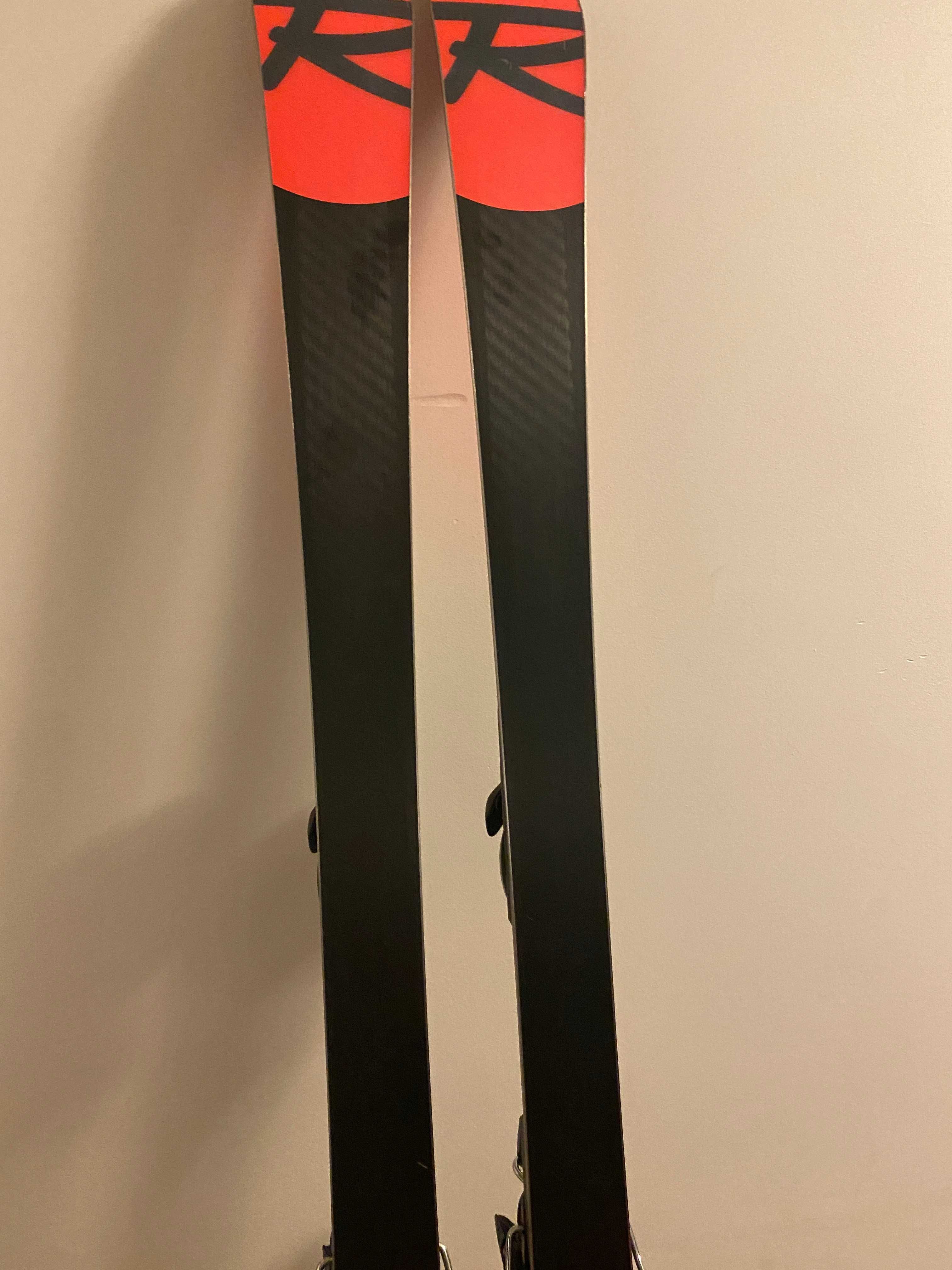 Narta juniorska Rossignol Hero Athlete SL Pro - 142 cm