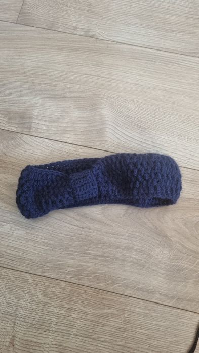 1. Wełniana opaska na głowę, zimowa, ciepła! Granatowa z kokardą
