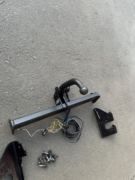 Фаркоп форкоп хюндай туксон кіа спортедж tucson sportage 2004/2010 рік