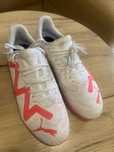 Buty piłkarskie, turfy Future Play TT Jr Puma 38