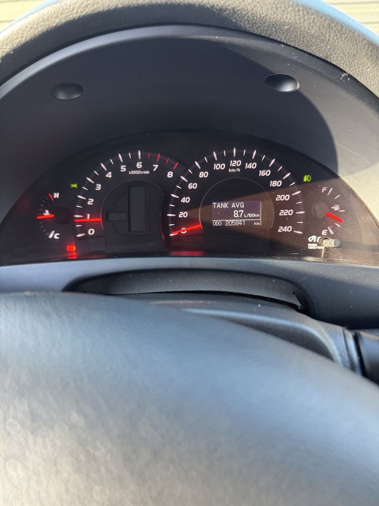 Продам toyota camry 40 2.4 газ/бензин