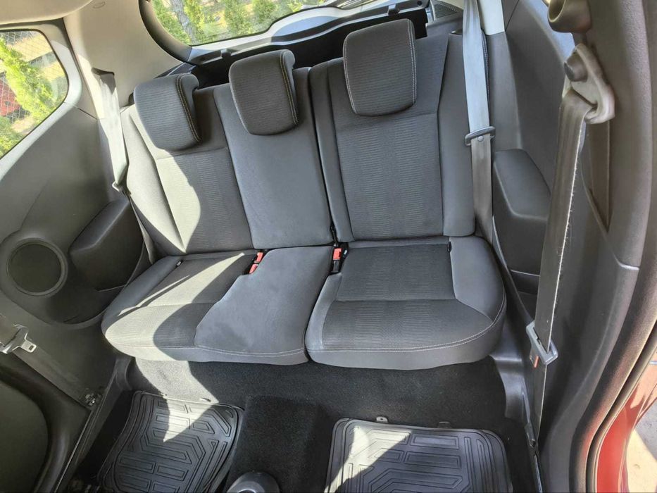 Sprzedam Renault Clio Hatchback rocznik 2010