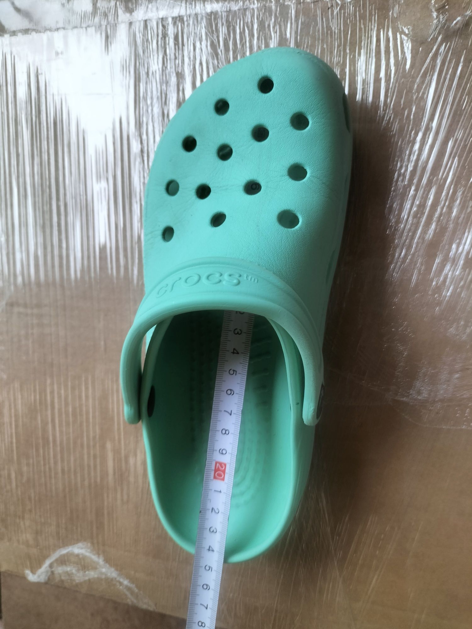 Klapki crocs .. zielonkawe
