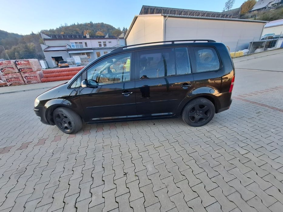 Vw touran 2.0 tdi 7mio osobowy
