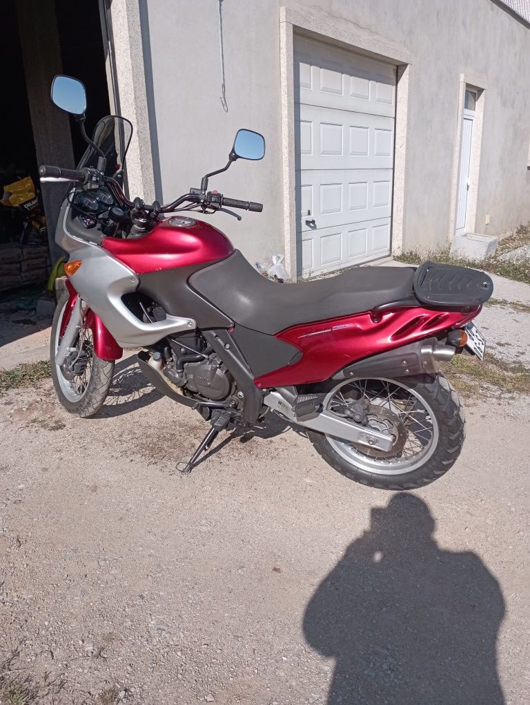 Vendo ou troco Aprilia pegaso injeção motor rotax 650i Carta A2