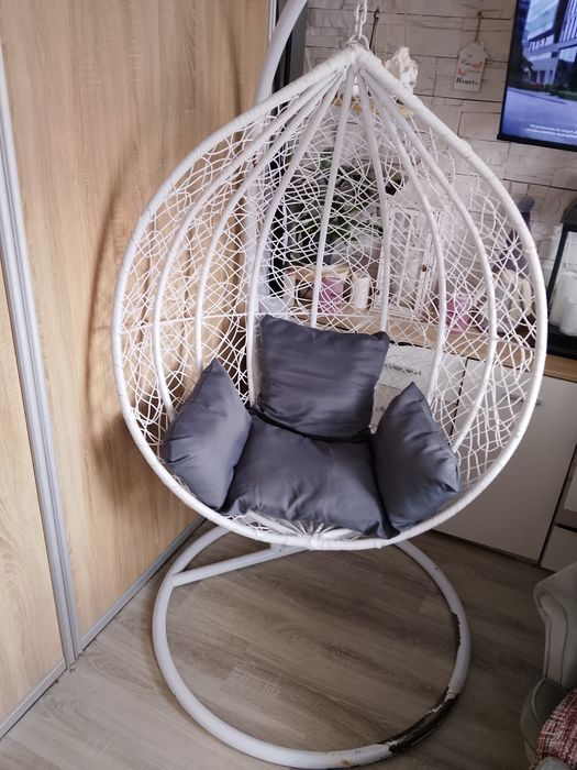 Fotel wiszący bialy KOKON