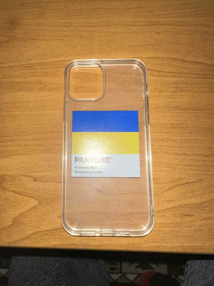 Продам чохли на iPhone 12 pro