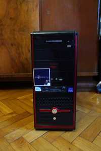 Komputer PC z kartą graficzną Geforce GTX 1080 Ti