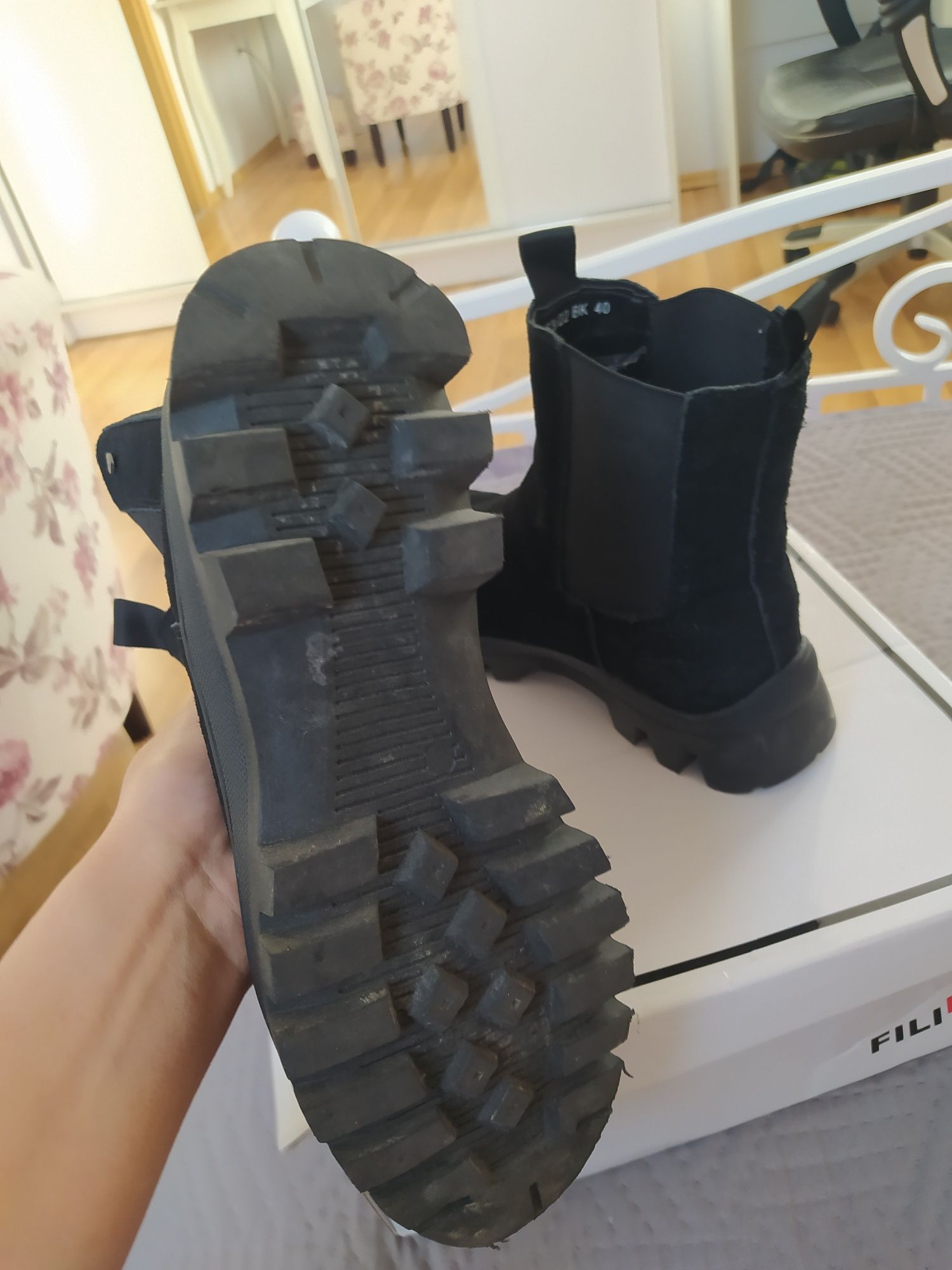 Buty czarne skóra zamszowe trapery  jesień zima 40 Rusin oh butik jak