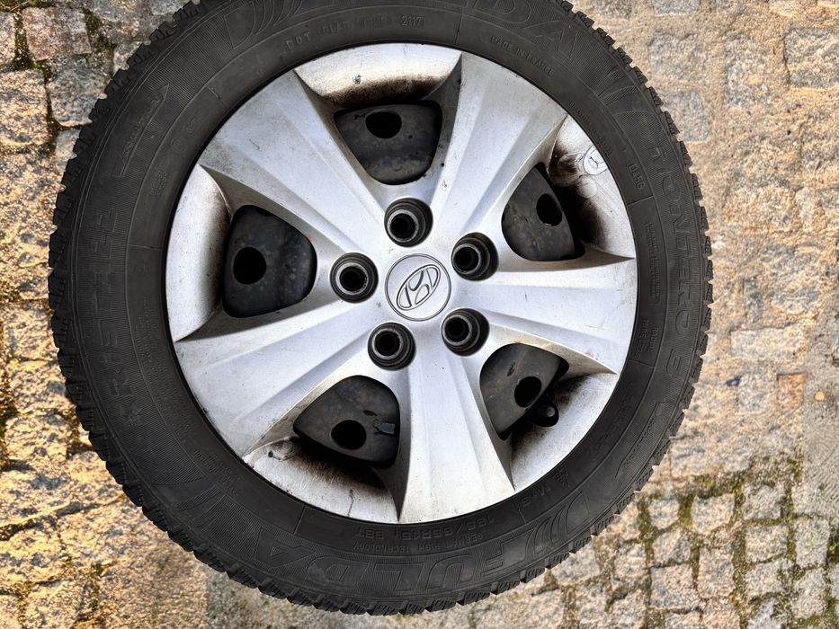 Koła felgi z kołpakami Hyundai r15 5x114.3