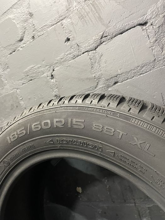 1шт 185/60 R15 Nokian WR D3