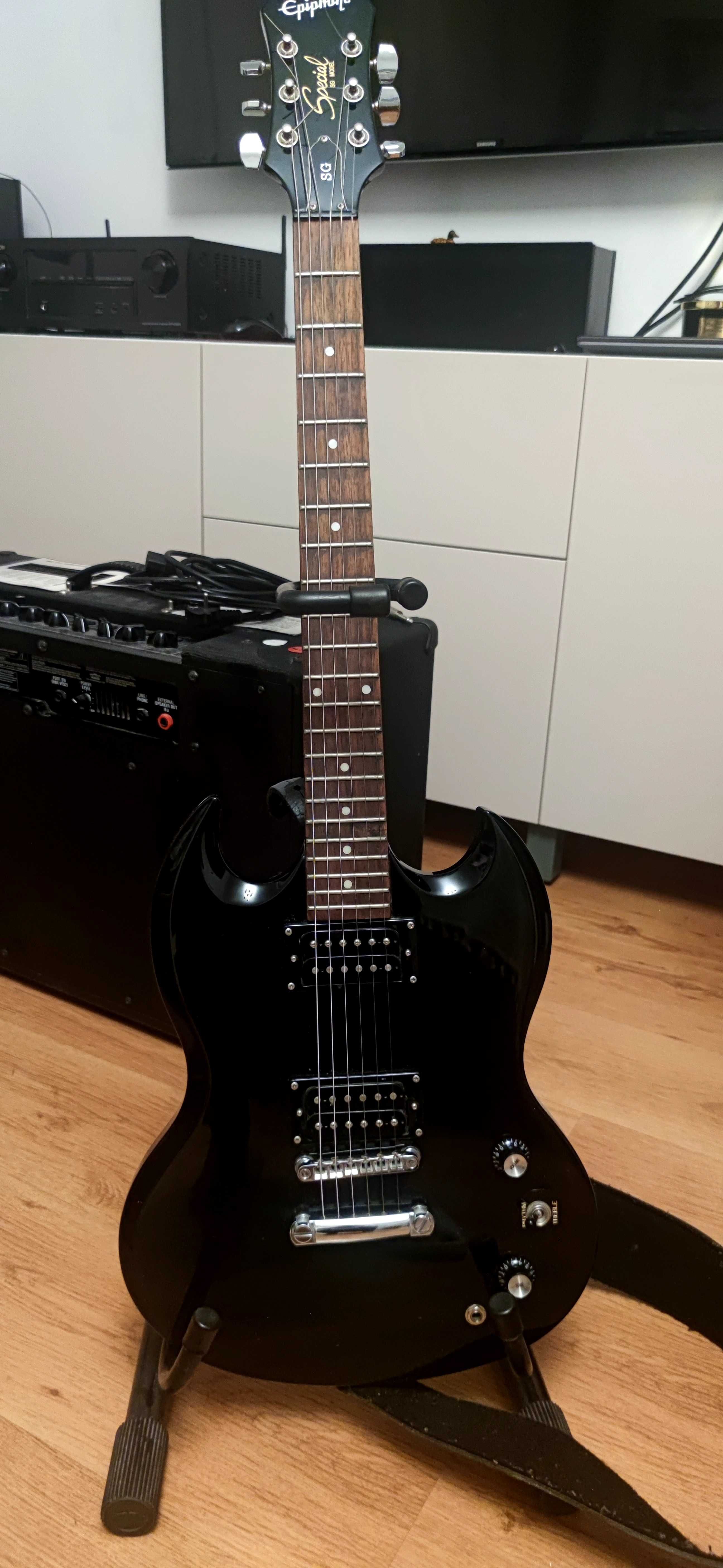 Wzmacniacz Vox AD50VT + gitara Epiphone