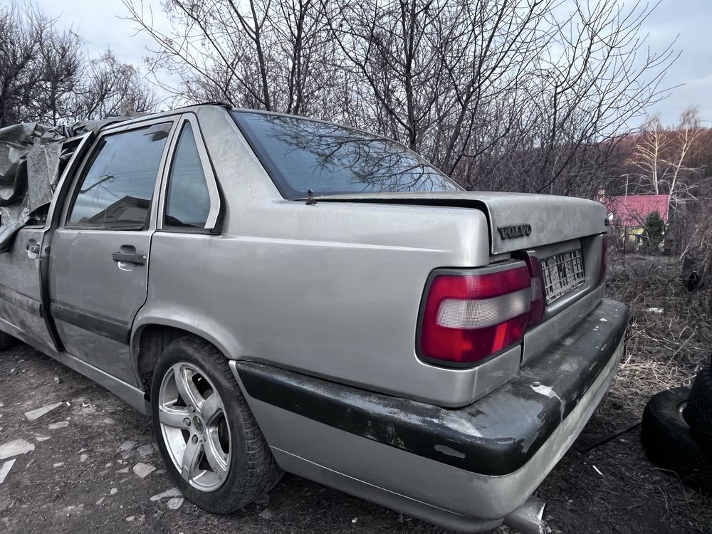 Volvo 850 запчастини розборка