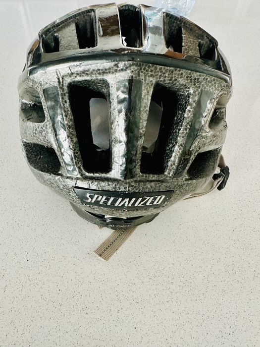 Capacete Specialized bom estado