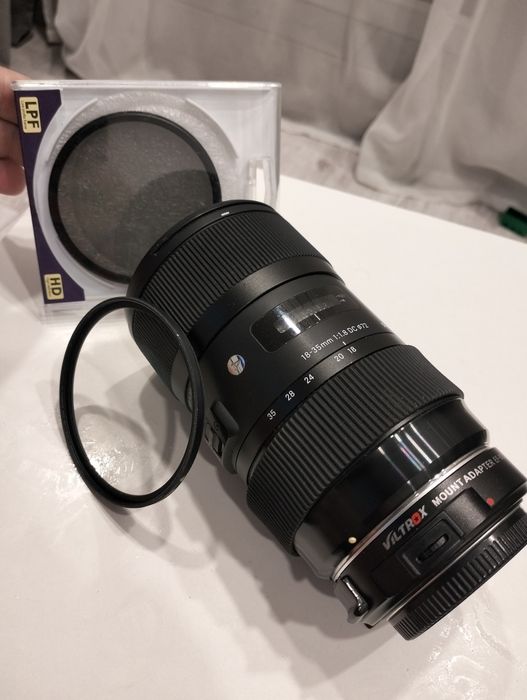 Об'єктив Sigma AF 18-35mm f/1,8 DC для CANON + подарки