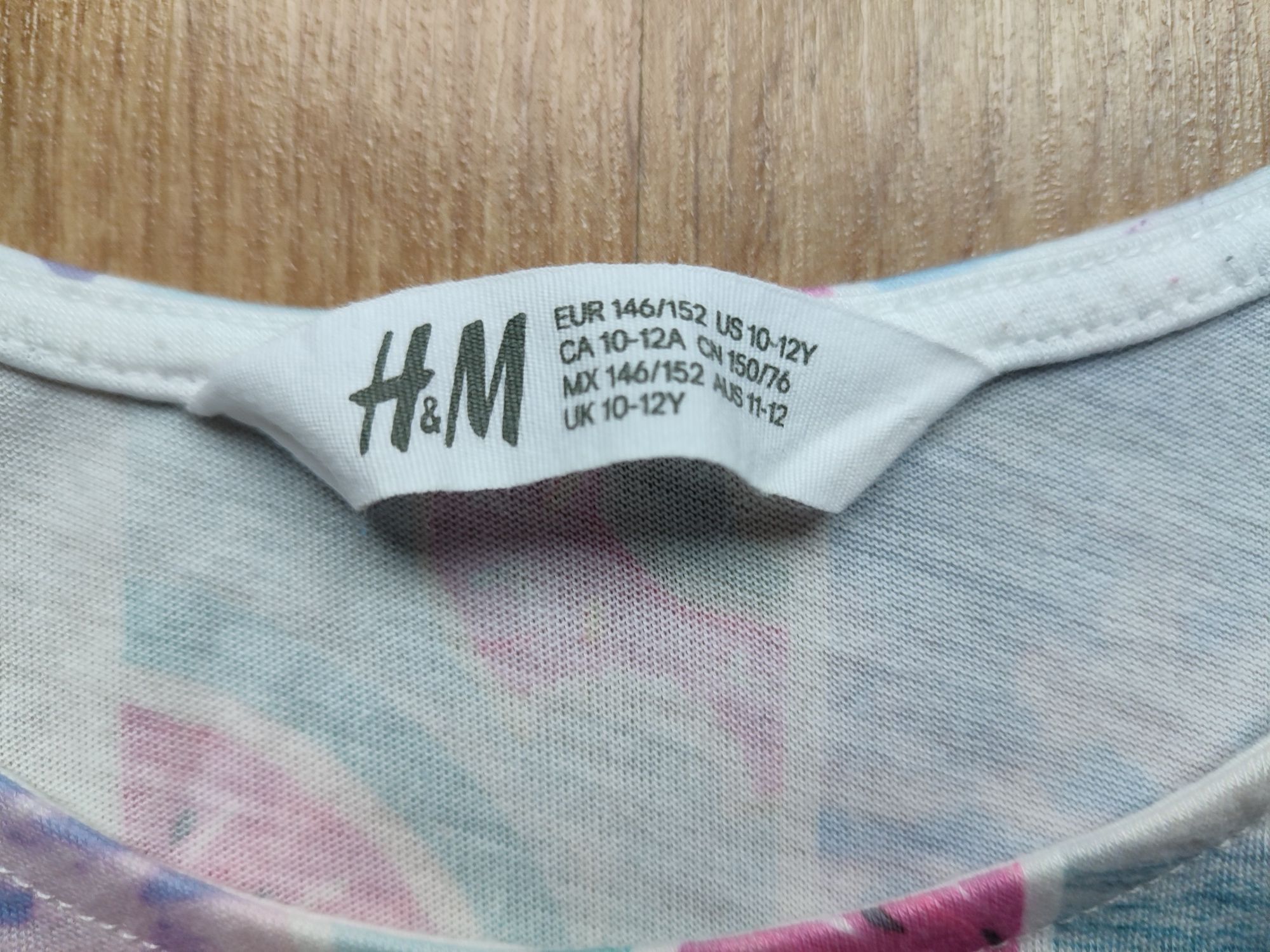 Bluzki H&M krótkie r. 146/152 - 2 sztuki