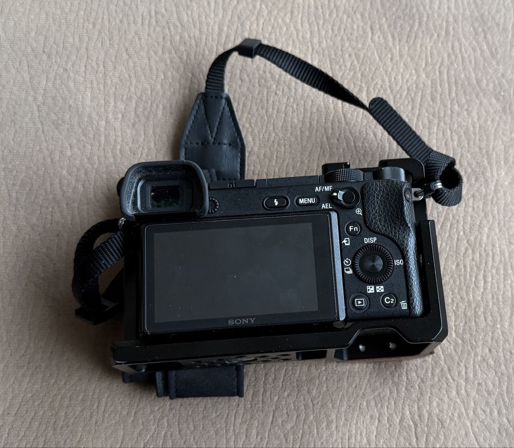 SmallRig Camera Cage Woodgrip for Sony A6000 A6300  A6500