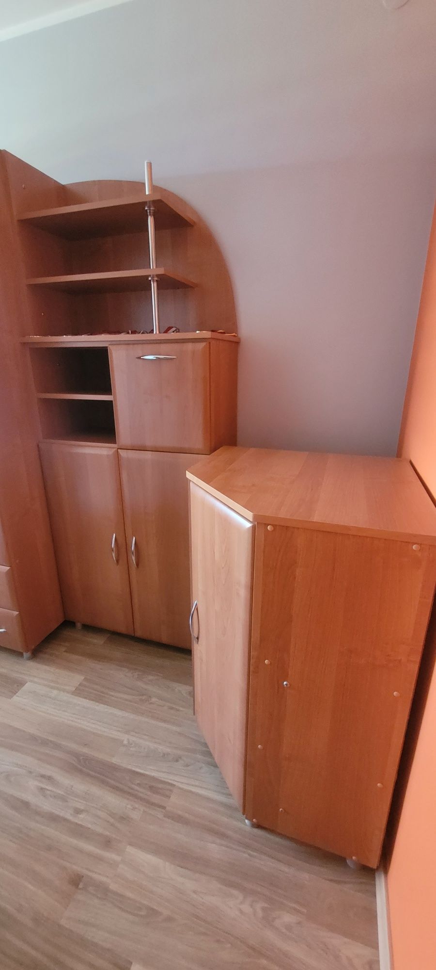 Sprzedam meble do pokoju