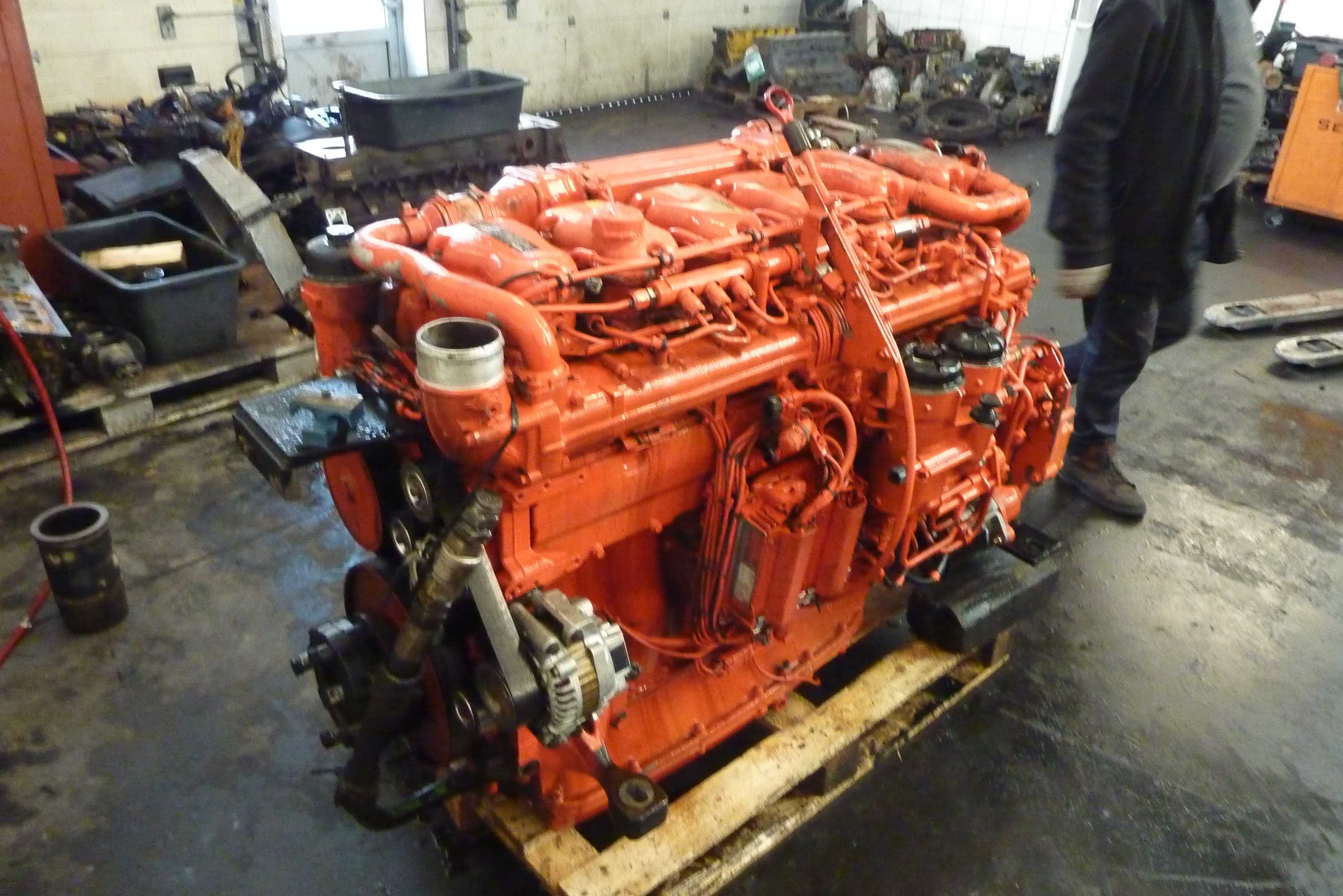 Silnik Scania 124 114 R400 P   D 113  D 112