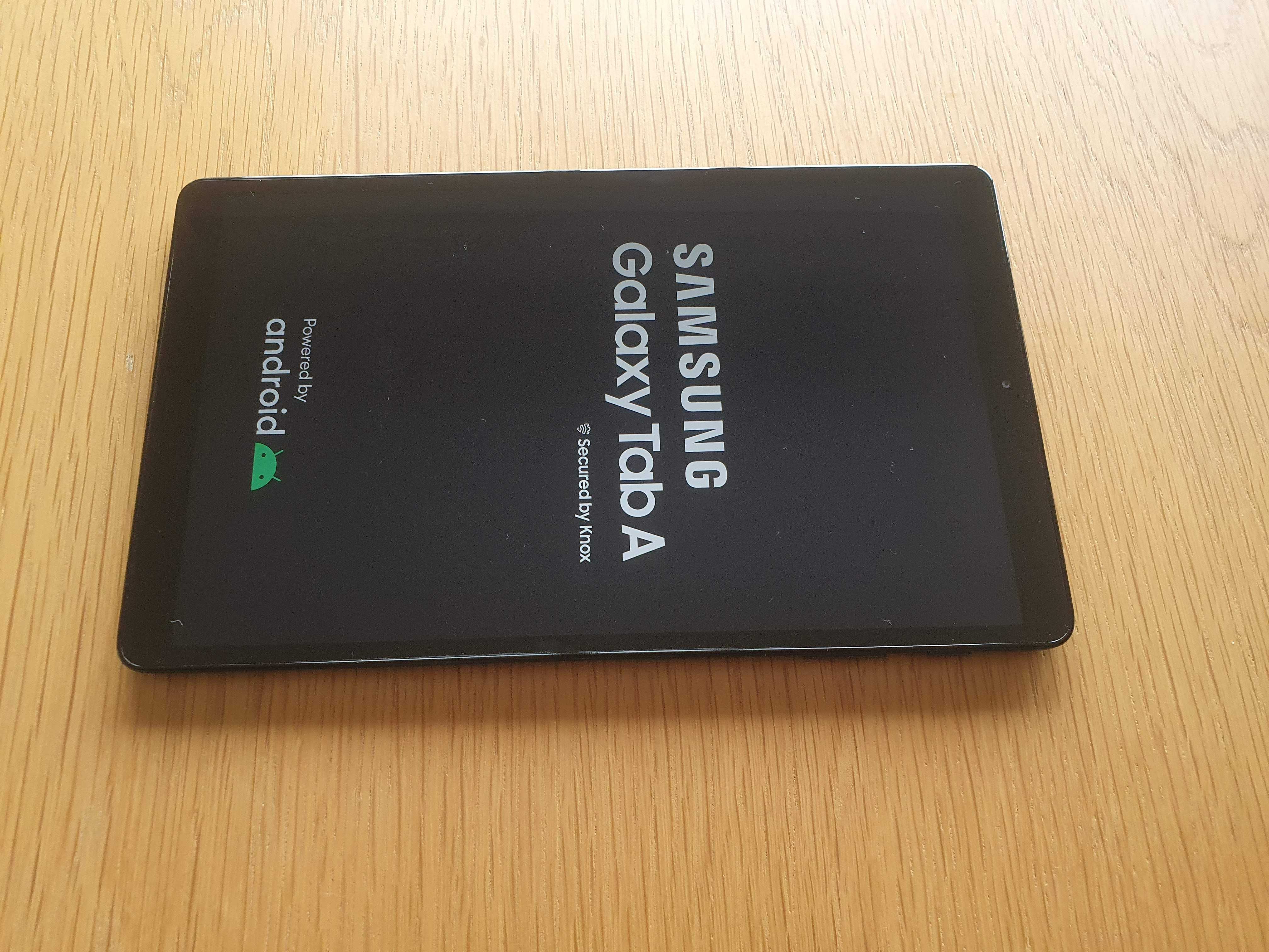 SAMSUNG Galaxy Tab A (2019) + Capa Timovo
