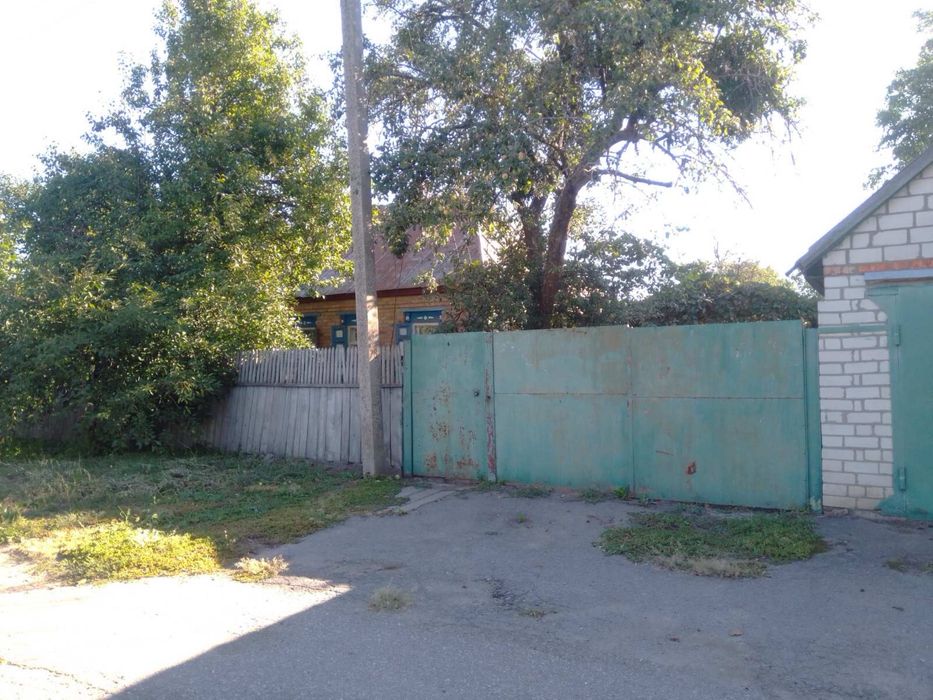 Продаєтся будинок