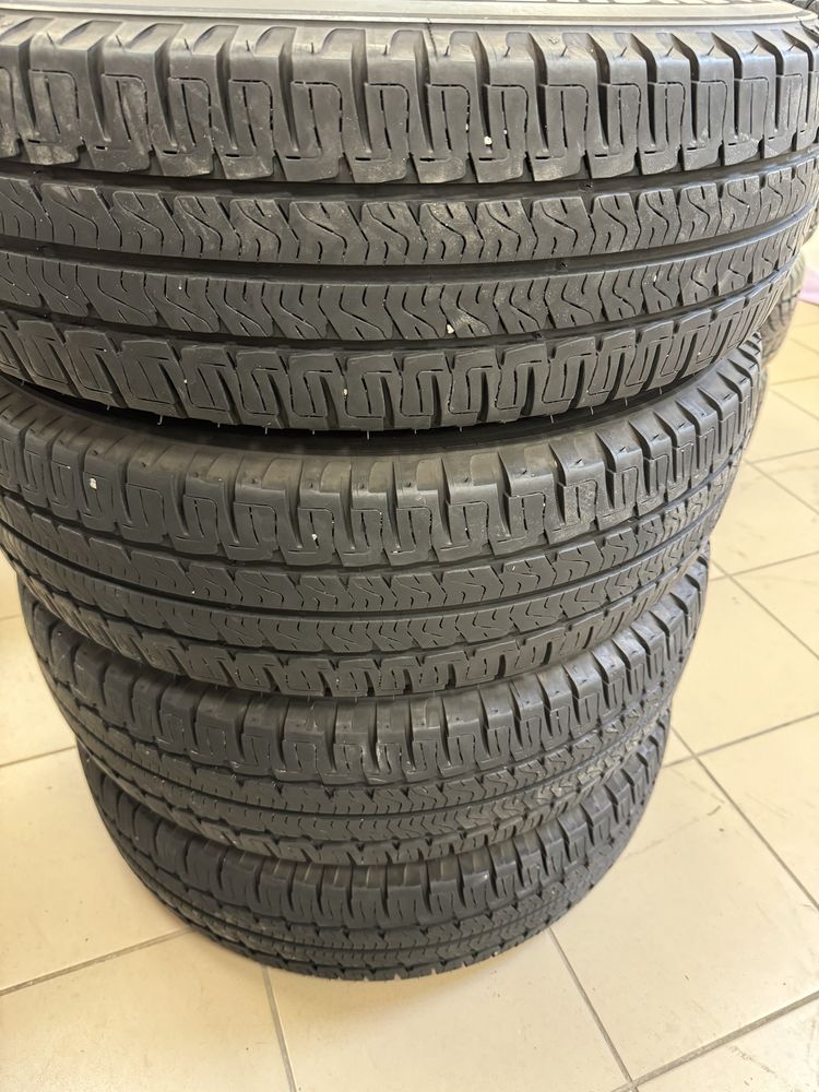 Шини225/75 R16с/Michelin Agilis 21р.стан нових