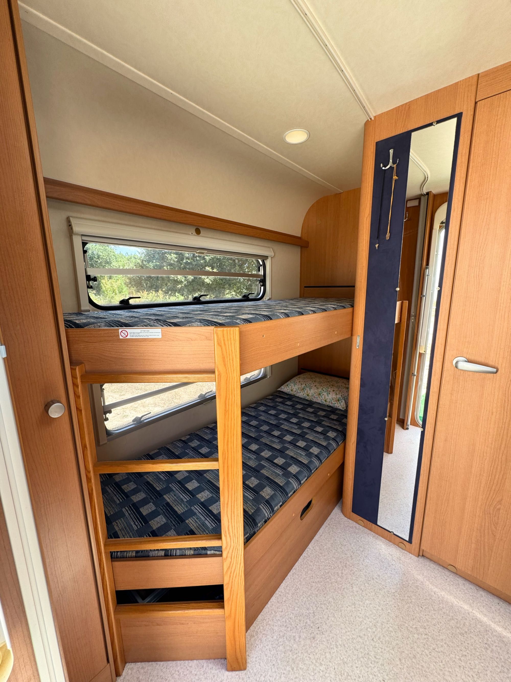 Caravana Knaus SPORT 500 QDK C/Beliches