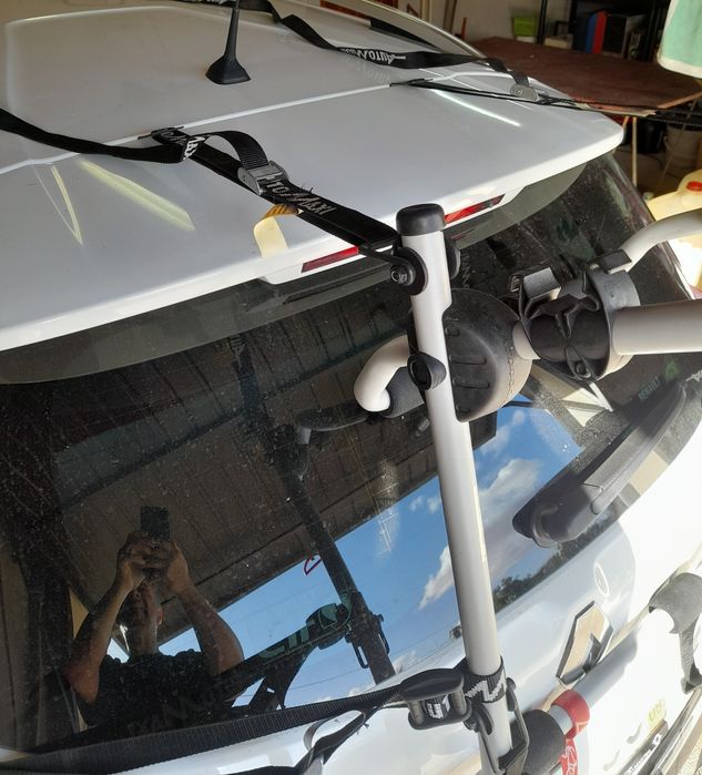 Porta 3 bicicletas traseiro carro