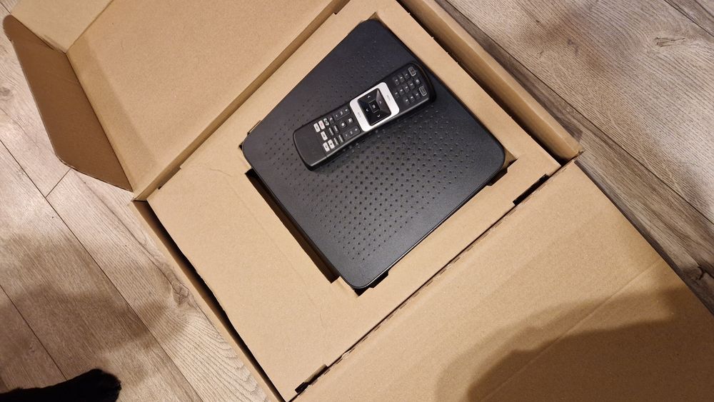 Dekodera Horizon z pilotem