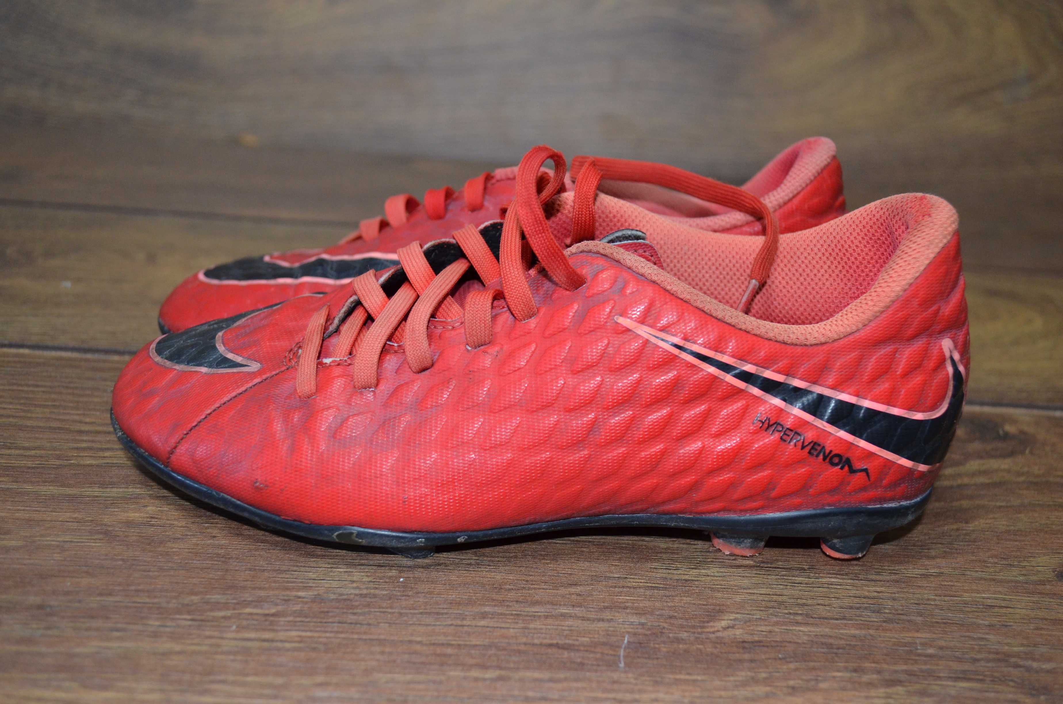 Дитячі бутси футбольні 23 см nike hypervenom