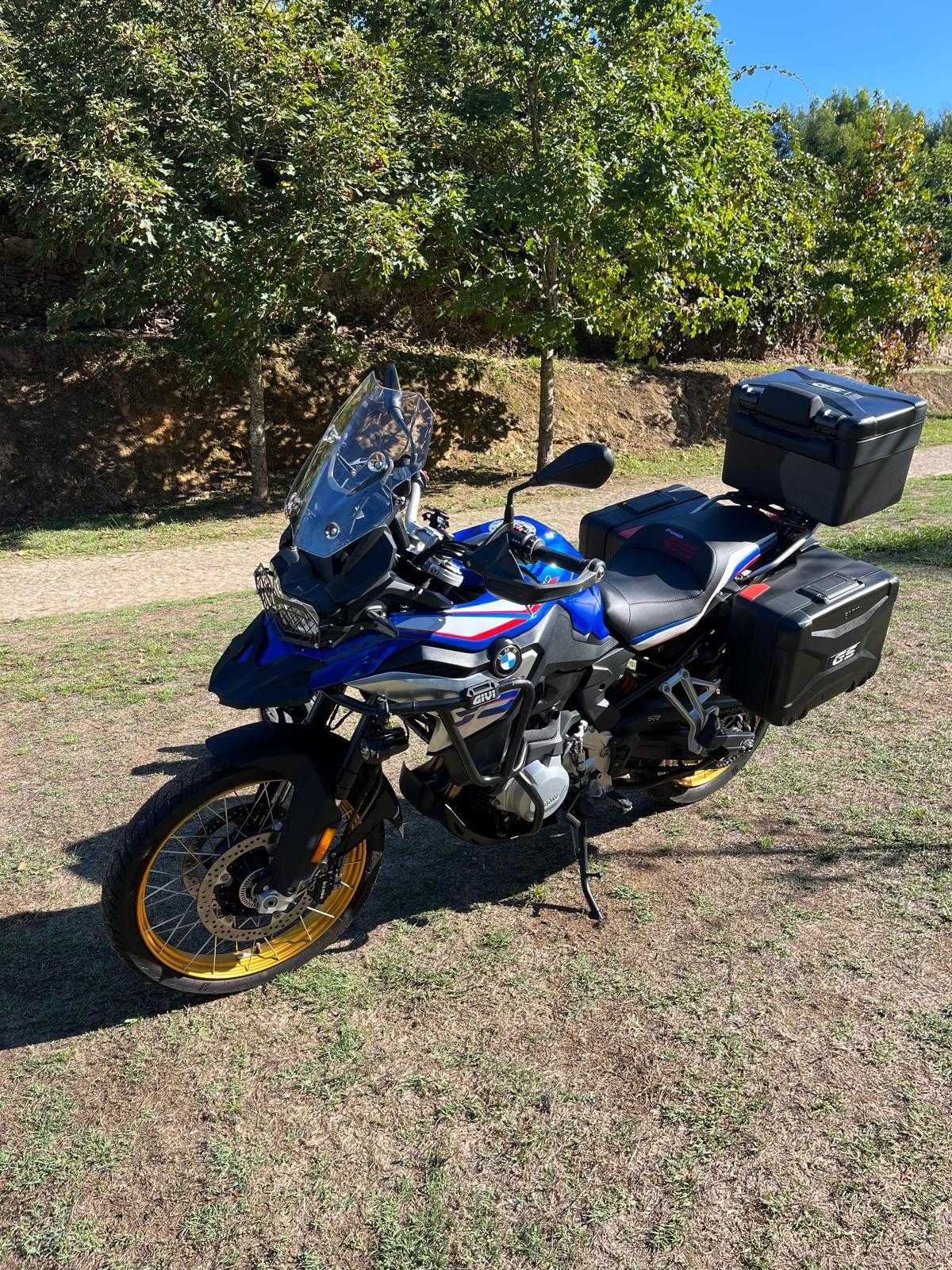 BMW gs F850  Rallye Akrapovic