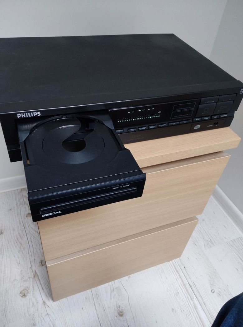 Odtwarzacz CD Philips CD 604