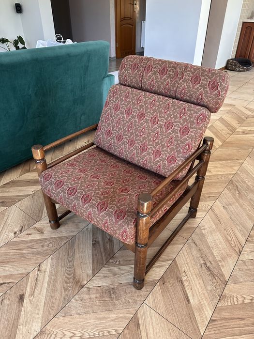 Fotel z PRL niski bardzo ładny stan niski + poduszki lata 70