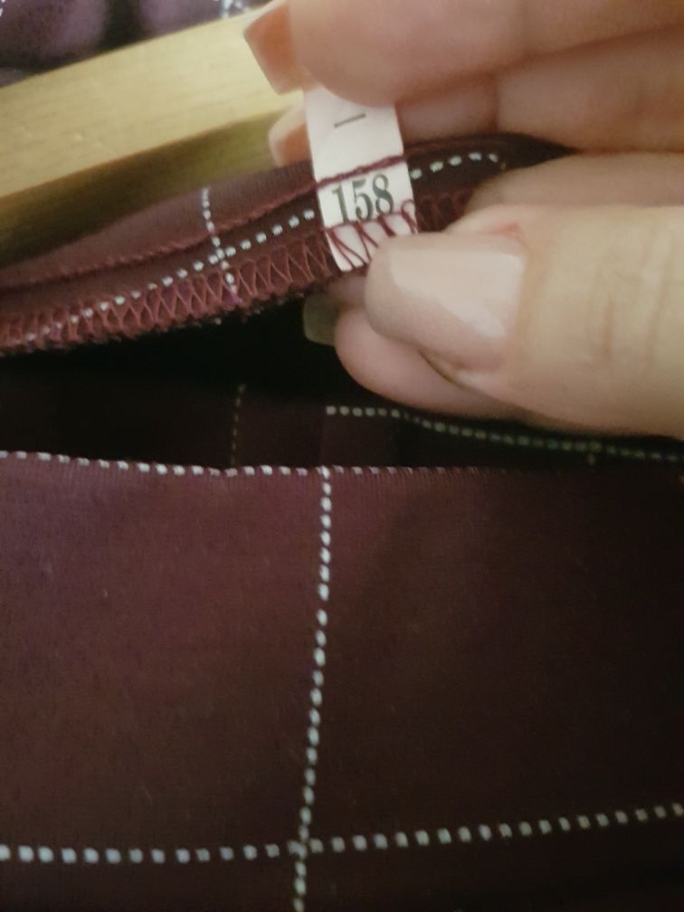 Продам костюм для девочки
