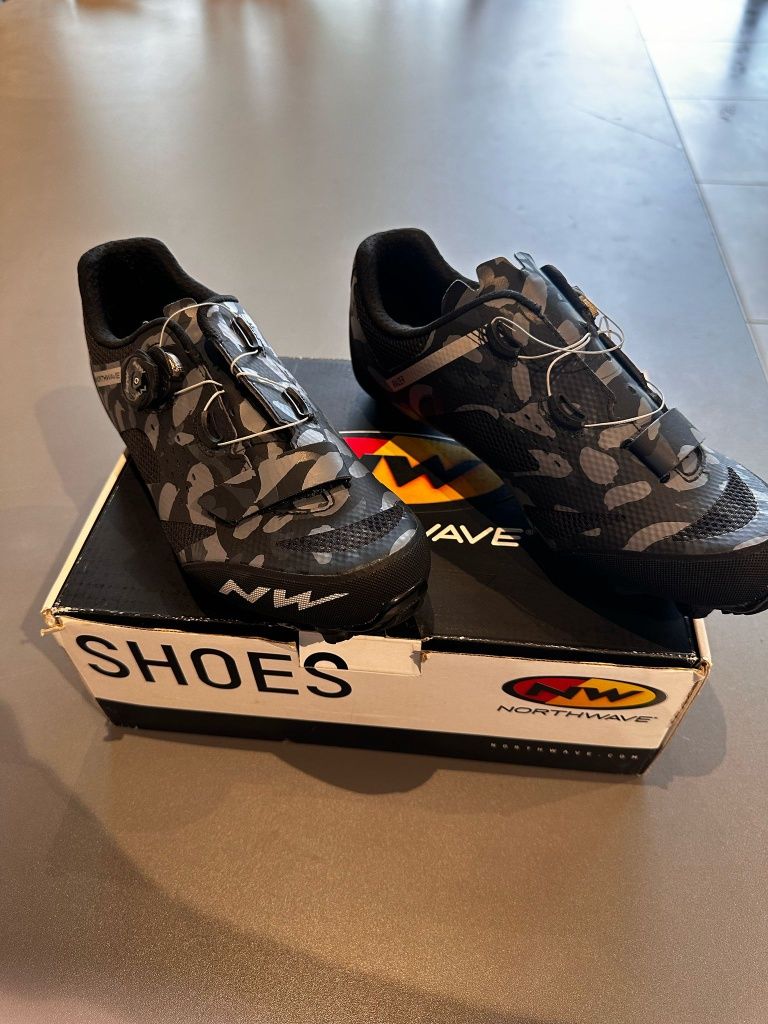 Buty rowerowe MTB.