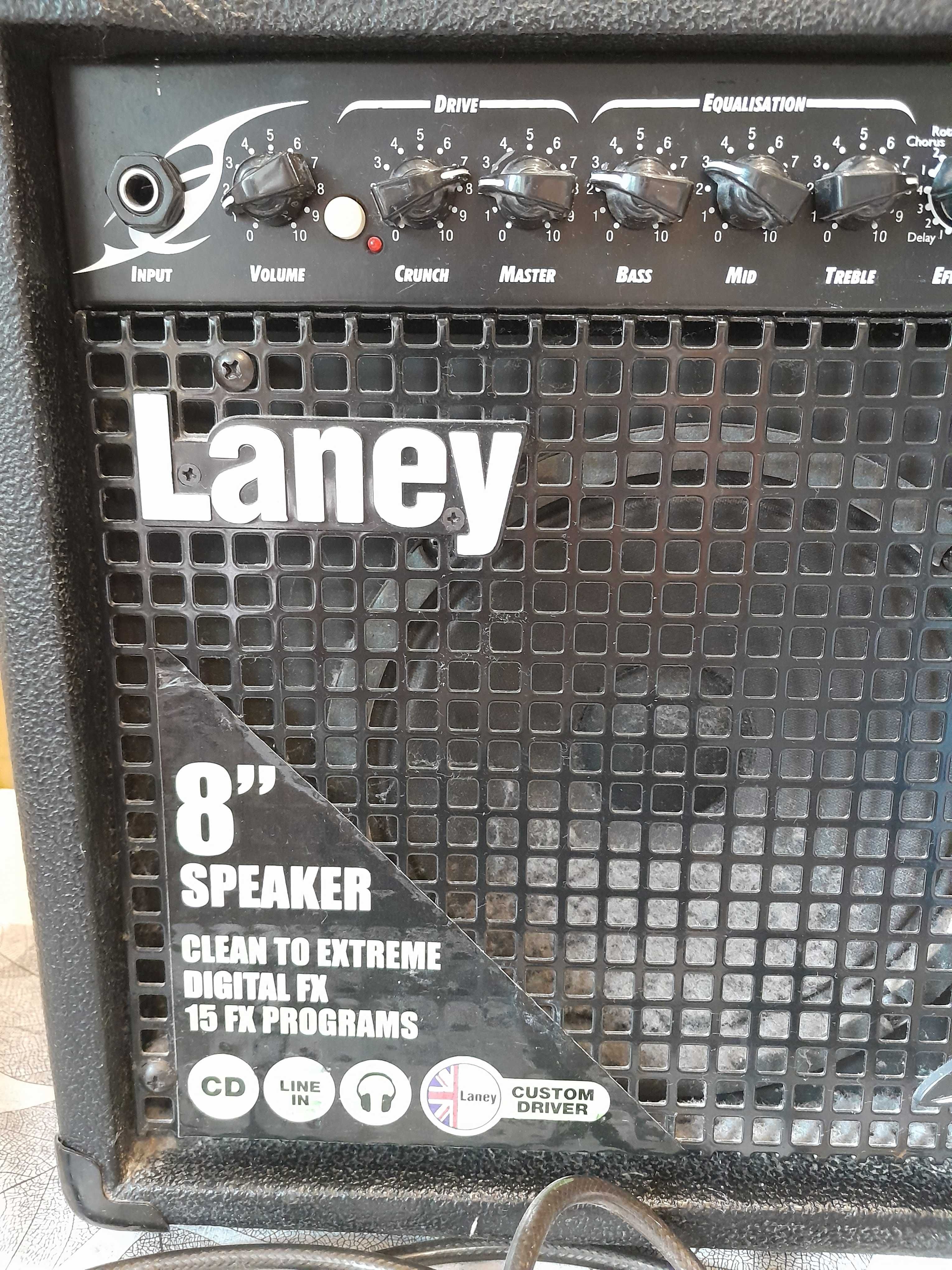 Комбік універсальний Laney LX20D для електрогітари
