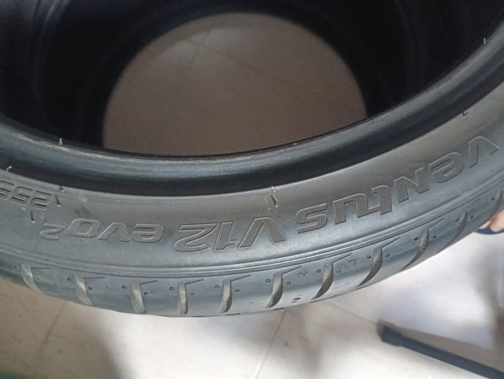 Pneus hankook Ventus V12 Evo2 255/35ZR18