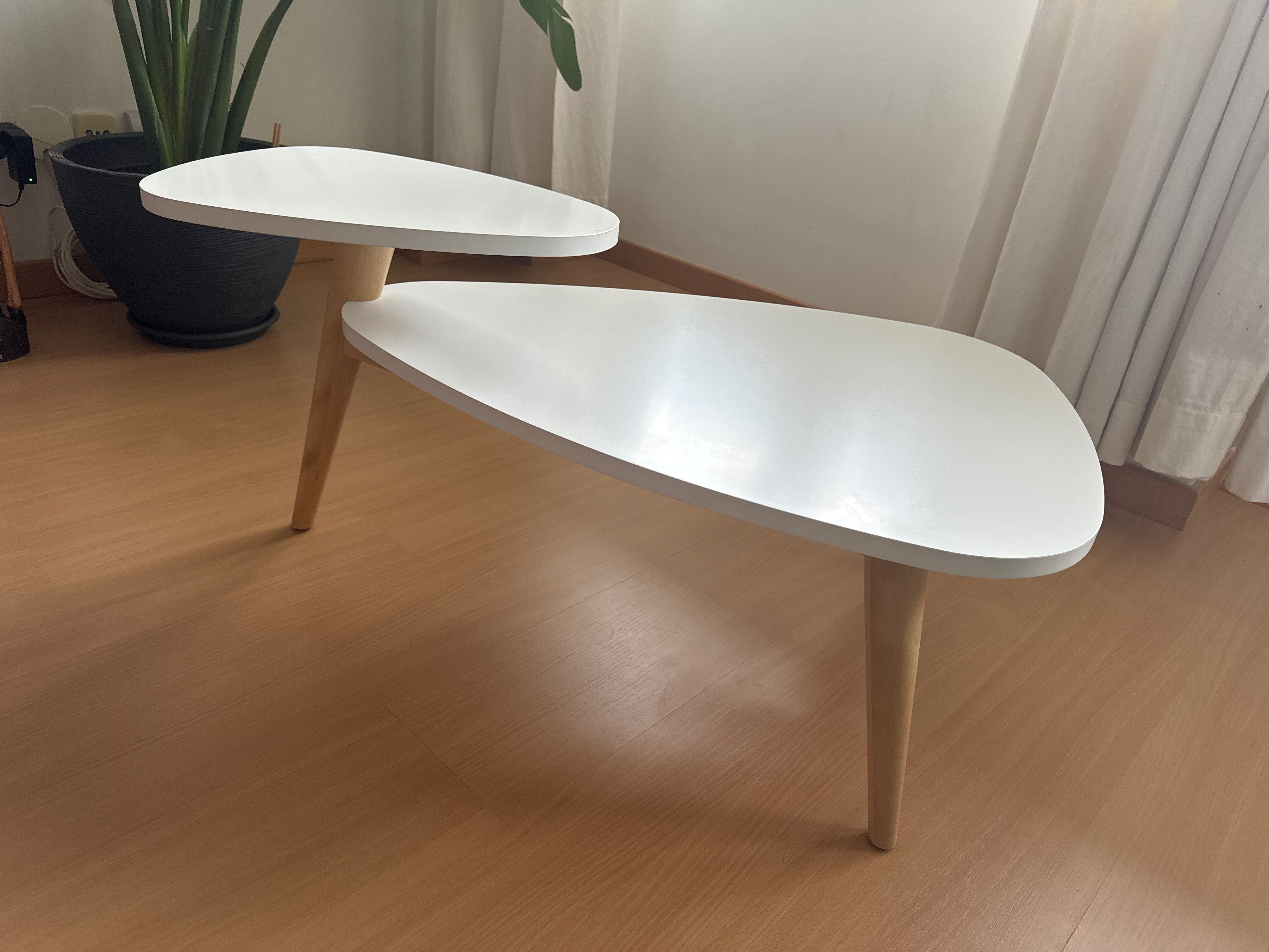Mesa de apoio sala
