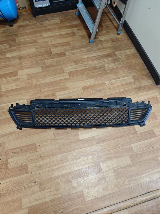 Решетка радиатора jeep Cherokee kl 2019+