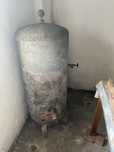 Hydrofor 200l.