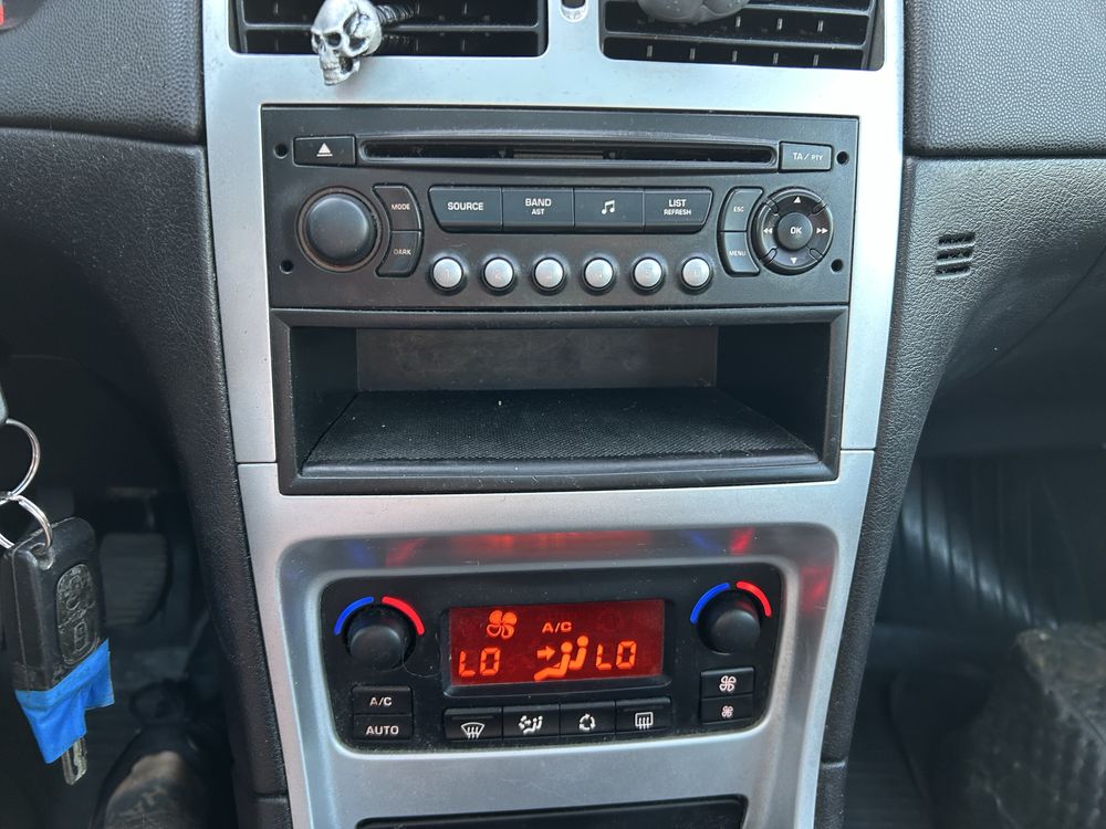 Peugeot 307 SW 1.6 HDI PANORAMA Klima mrozi OC rok ZAMIANA