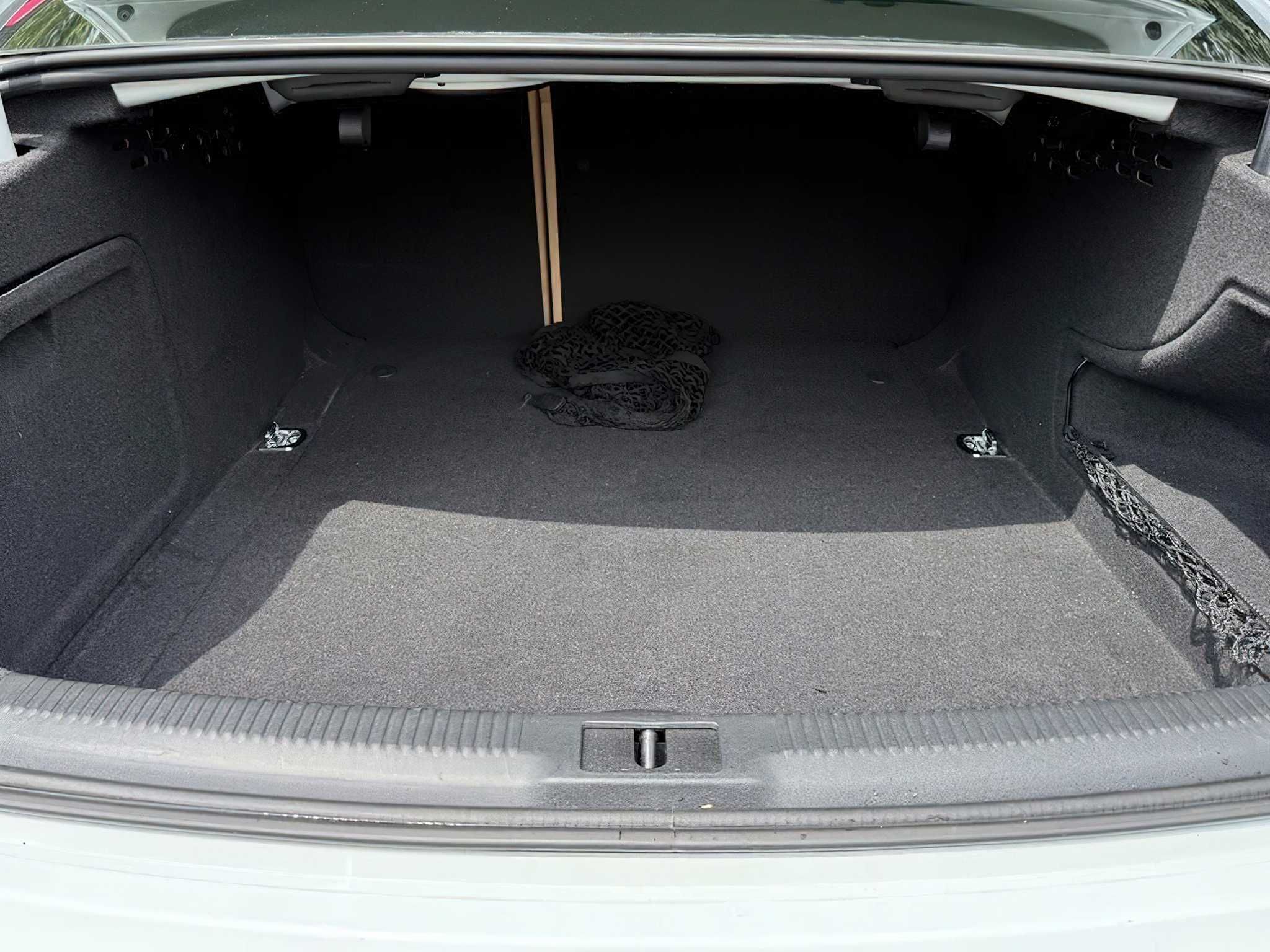 Audi  A4 Premium Plus 2015