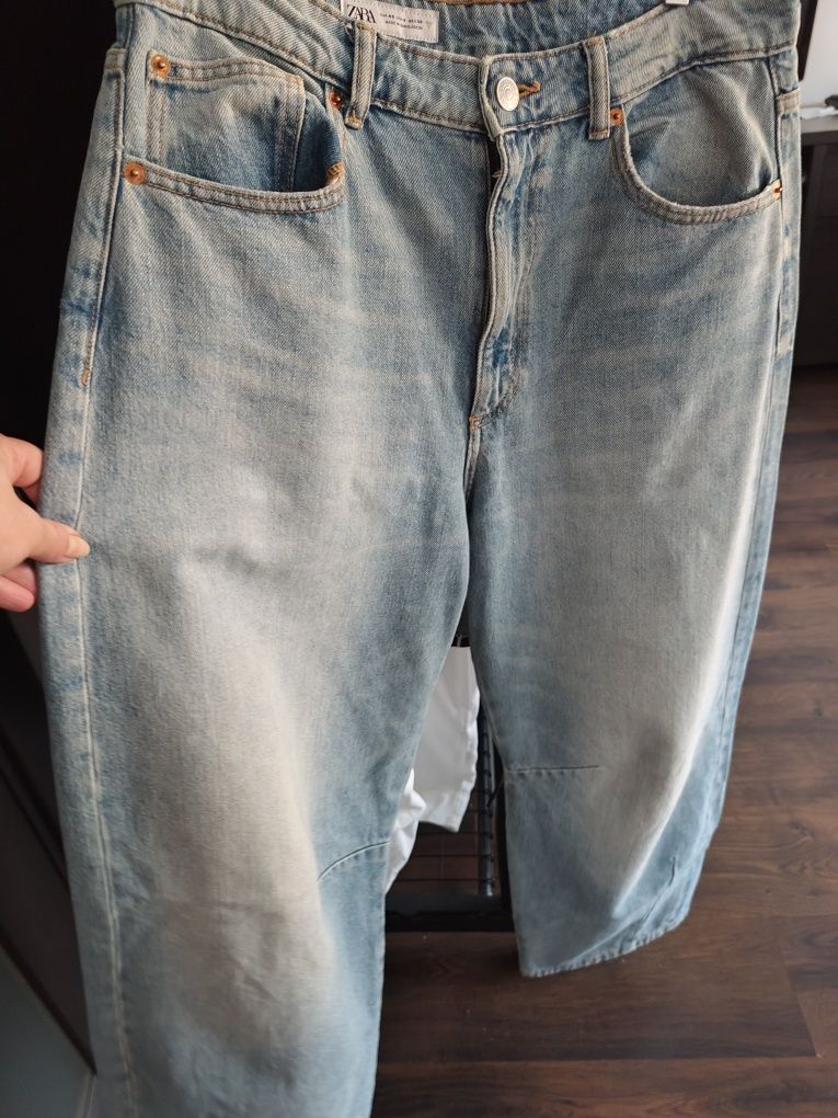 Джинси ZARA оверсайз