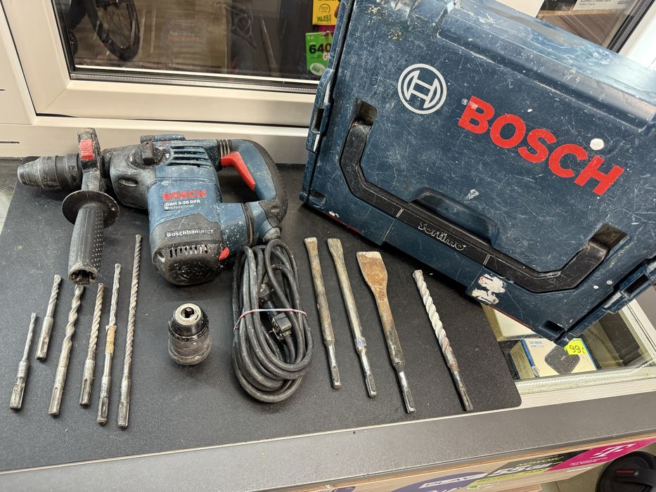 Młotowiertarka Bosch Professional GBH 3-28 DFR + wiertła + koncówki