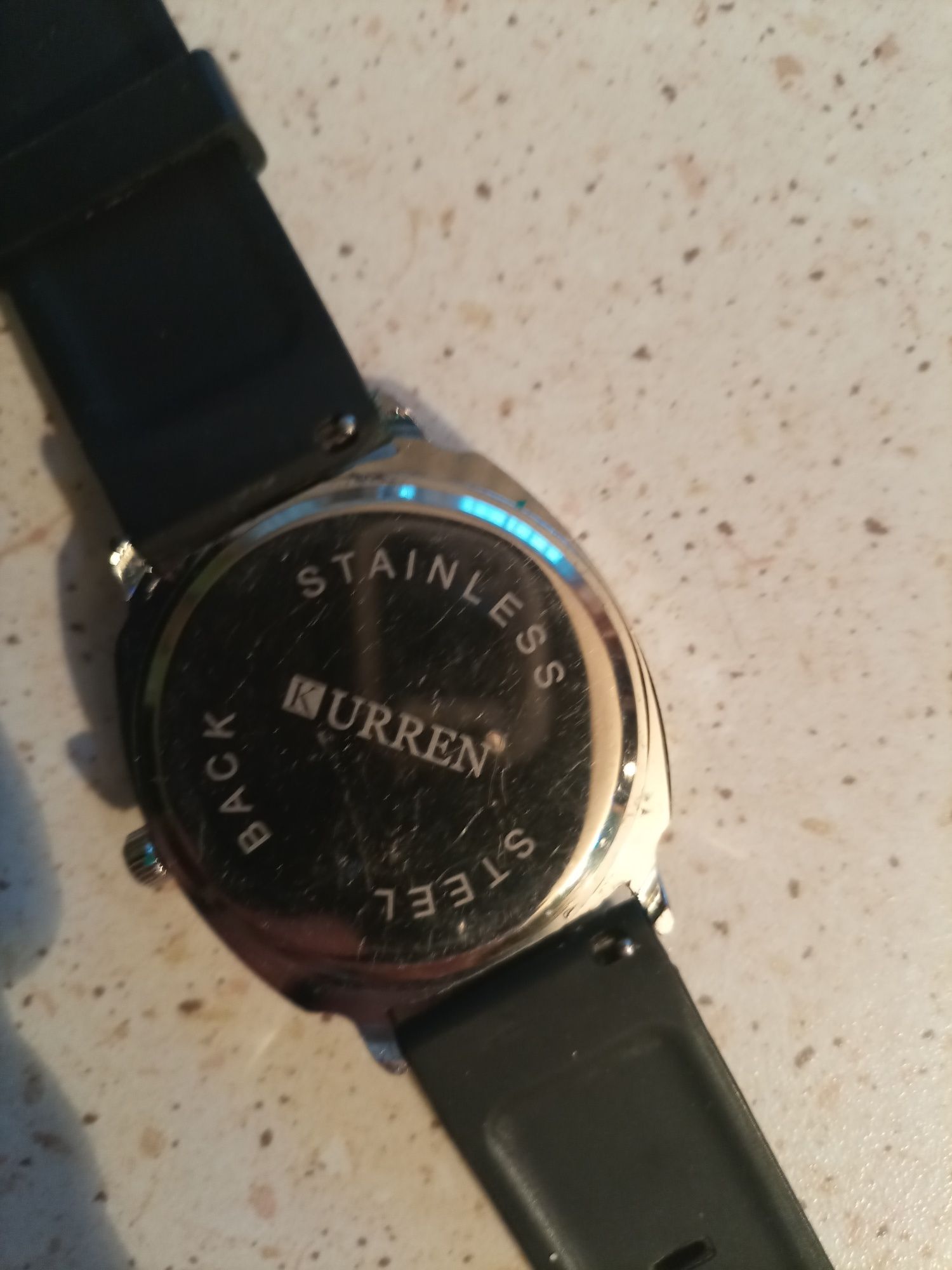 Sprawny zegarek męski na rękę Kurren.